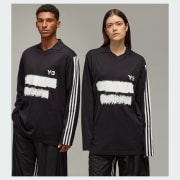Colour: Black