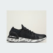Kód farby: Core Black / Core Black / Core Black