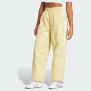 Colour: Powder Yellow
