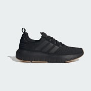 Product colour: Core Black / Core Black / Gum
