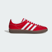 Colour: Better Scarlet / Cloud White / Gum