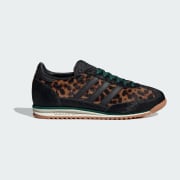 Kód barvy: Core Black / Off White / Collegiate Green
