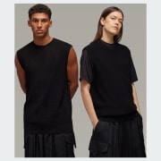 Colour: Black