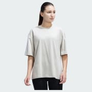 Colour: Beige / White