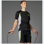 Product color: Black