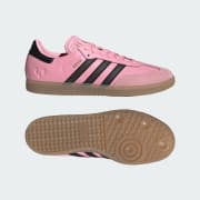 Product color: Light Pink / Core Black / Gum