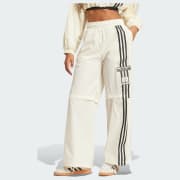 Colour: Cream White