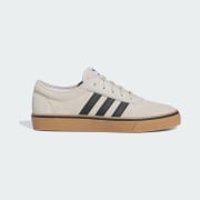 Produktfärg: Crystal White / Core Black / Gum
