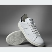 Kód barvy: Crystal White / Off White / Core Black