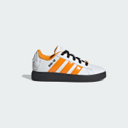 Colour: Cloud White / Crew Orange / Core Black
