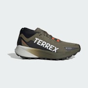 Kód farby: Olive Strata / Cloud White / Semi Impact Orange