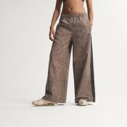 Cor do artigo: Earth Strata / Stone Khaki