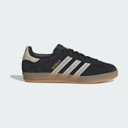 Product color: Core Black / Wonder White / Gum