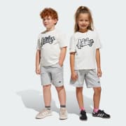 Màu sản phẩm: Cloud White / Grey Two