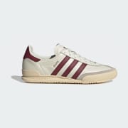 Product color: Chalk White / Sand Strata / Collegiate Burgundy