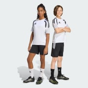 Product color: Black / White