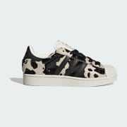 商品カラー： Core Black / Core Black / Off White