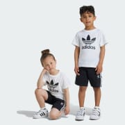 Colour: Black / White