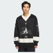 Colour: Black / Cream White