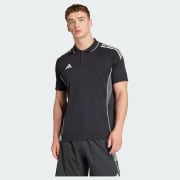 Colour: Black / White