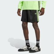 Artikelkleur: Black / Signal Green