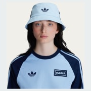 adidas Originals × Oasis バケットハット - ブルー | アディダス ジャパン