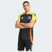 Cor do artigo: Black