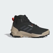 Farbe: Core Black / Carbon / Semi Impact Orange