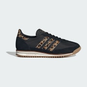 Product color: Preloved Brown / Core Black / Gum