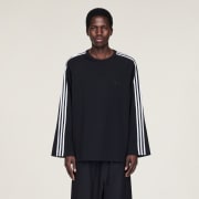Colour: Black