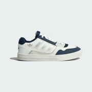 Colour: Core White / Silver Metallic / Supplier Colour