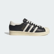 Color del artículo: Core Black / Core White / Cream White
