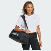 Cor do artigo: Black / Black / White