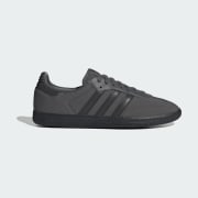 商品カラー： Grey Five / Core Black / Core Black