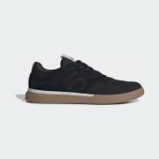 Kód barvy: Core Black / Core Black / Gum M2