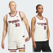 Màu sản phẩm: Ivory / Shadow Red / Black