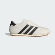 컬러: Off White / Core Black / Gum