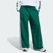 Color del artículo: Team Dark Green / White