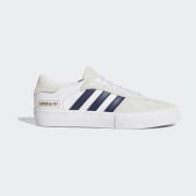 Product color: Crystal White / Collegiate Navy / Cloud White