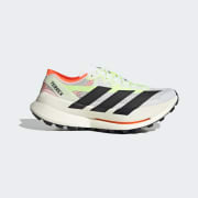 Colour: Cloud White / Core Black / Reflective Silver