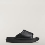 商品カラー： Black / Black / Black