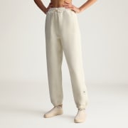 Product color: Almond Milk-Smc