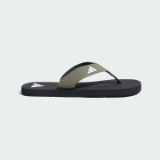 Colour: Core Black / Olive Strata / Cloud White