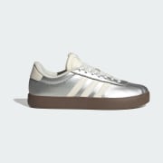 Product color: Silver Metallic / Off White / Gum