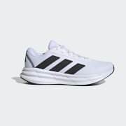 Colour: Cloud White / Core Black / Core Black