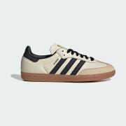 Couleur du produit : Cream White / Core Black / Sand Strata