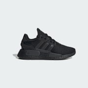 Farbe: Core Black / Carbon / Cloud White