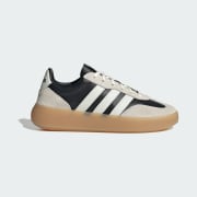 Product color: Off White / Core Black / Gum