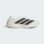 Kód farby: Core White / Core Black / Core Black