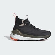 Color del artículo: Carbon / Grey Six / Core Black